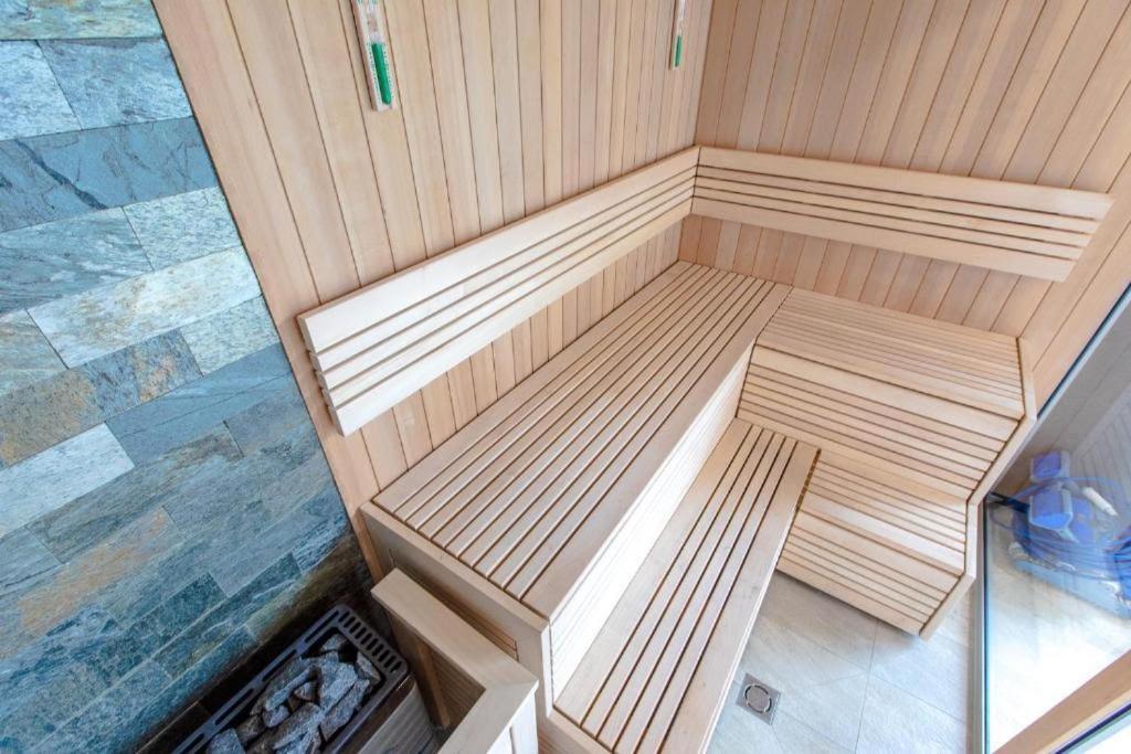 Apartament Faleza Rewal Exteriör bild